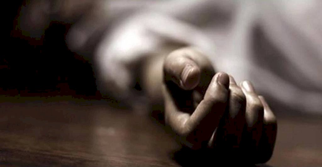 क्या हो गया है लोगों को, क्यों ले रहें हैं अपने ही परिवार के लोगों की जान, देखिये फिर आयी ये दर्दनाक घटना