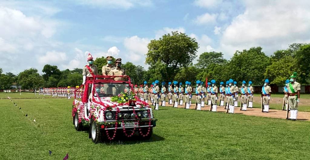 200 रिक्रूट आरक्षियों ने दीक्षांत परेड के साथ शपथ ली
