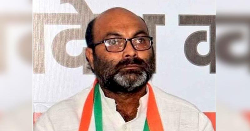 प्रदेश कांग्रेस के अध्यक्ष अजय लल्लू ने बुन्देलखण्ड के किसानों के आत्महत्या मामलें में मुख्यमंत्री लिखी चिटठी