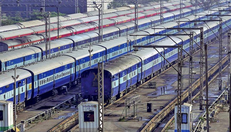 Railway News : रेलवे बोर्ड ने इन इंटरसिटी स्पेशल ट्रेनों के संचालन को दी मंजूरी, जल्दी देखिये