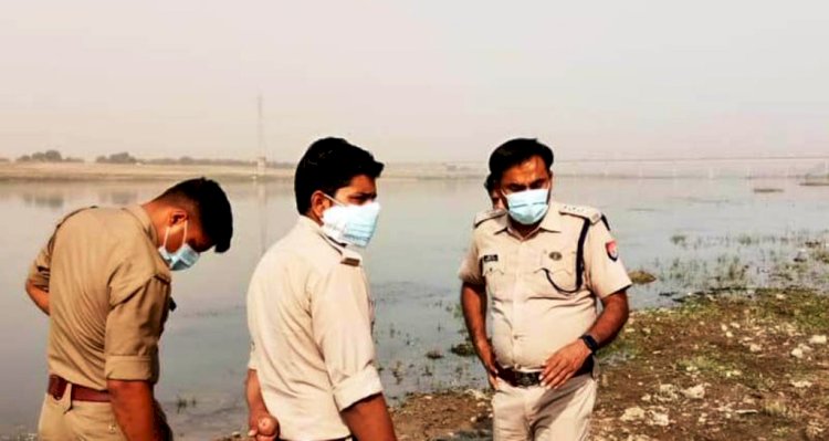हमीरपुर में बेतवा नदी किनारे एक युवक का मिला क्षत विक्षत शव
