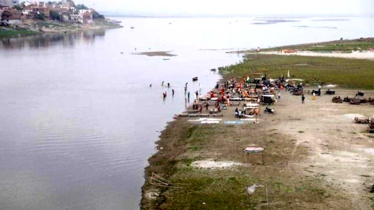 यूपी और बिहार में गंगा नदी में सैकडों लाशें मिलने से मचा हडकम्प