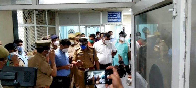 कानपुर में टूरिस्ट बस ने टेम्पो में मारी टक्कर, 17 लोगों की मौत