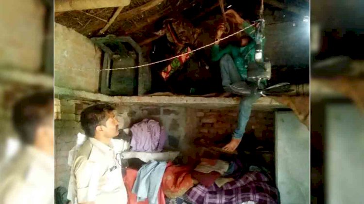 फांसी लगा रहे युवक को दरवाजा तोड़कर पुलिस ने सकुशल बचाया
