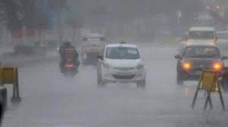 उत्तर प्रदेश में तेज बारिश के बने आसार, 37 जिलों को किया गया अलर्ट