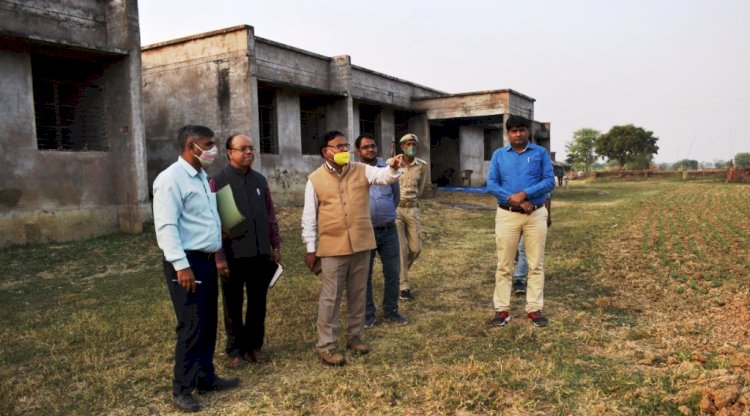 बुन्देलखण्ड के कृषि विज्ञान केन्द्रों में बीजोत्पादन का कार्य को बढ़ावा दिया जाये - कुलपति