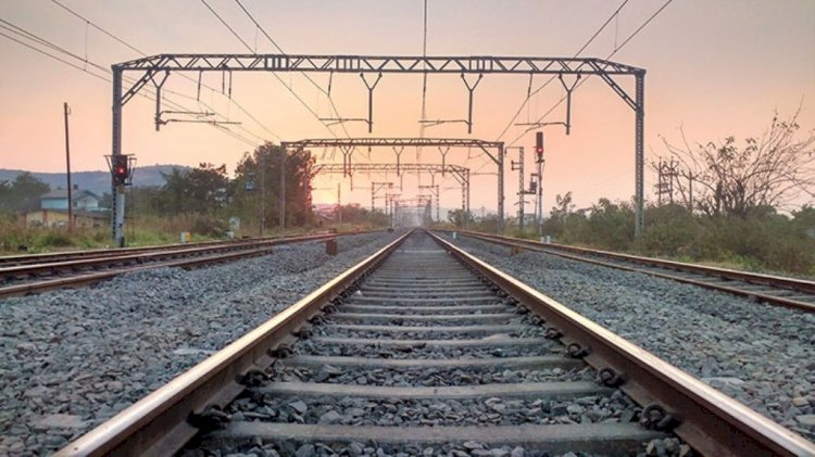 झांसी रेल मंडल में चौथी रेल लाइन बिछाने की तैयारी, रेलवे बोर्ड को भेजी डीपीआर