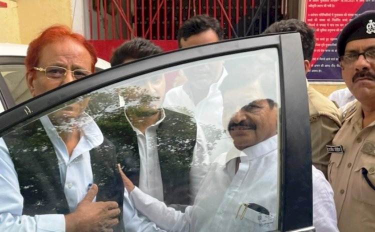 सीतापुर जेल से रिहा हुए सपा नेता आजम खान