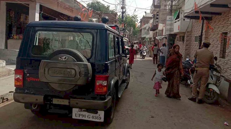 बाँदा सनसनीखेज वारदात : दिनदहाड़े पुलिस की मौजूदगी में एमआर ने खुद को गोली से उडाया