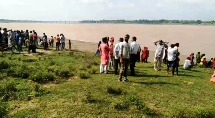 बाँदा : नाव दुर्घटना में लापता आठ और शव मिले, अब तक 11 शव बरामद