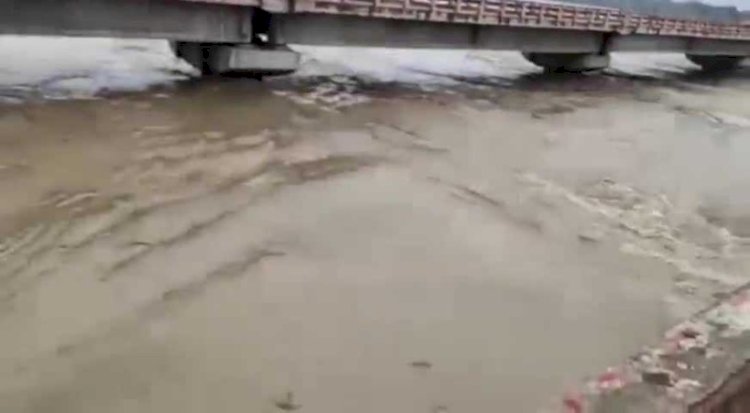 बुंदेलखंड में बाढ़ प्रभावित क्षेत्रों में अफसरों की सक्रियता बढ़ी