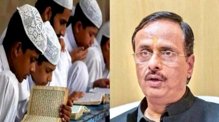 मदरसों में बच्चों के एक हाथ में कुरान और दूसरे हाथ में कंप्यूटर देना चाहती है सरकार : दिनेश शर्मा