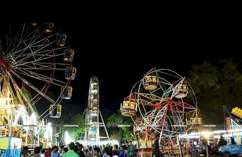 जहीर क्लब में लगी प्रदर्शनी के कारण,रेल लाइन में हो सकता था बड़ा हादसा, फिर भी लगी प्रदर्शनी
