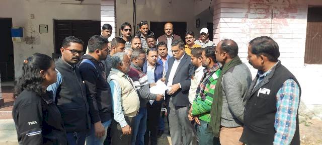 पत्रकारों पर दर्ज मुकदमे शीघ्र वापस न लेने पर होगा बड़ा आंदोलन