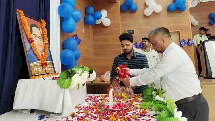 राजकीय इंजीनियरिंग कॉलेज बांदा में 133वीं डॉ. भीमराव अंबेडकर जयंती मनाई गई